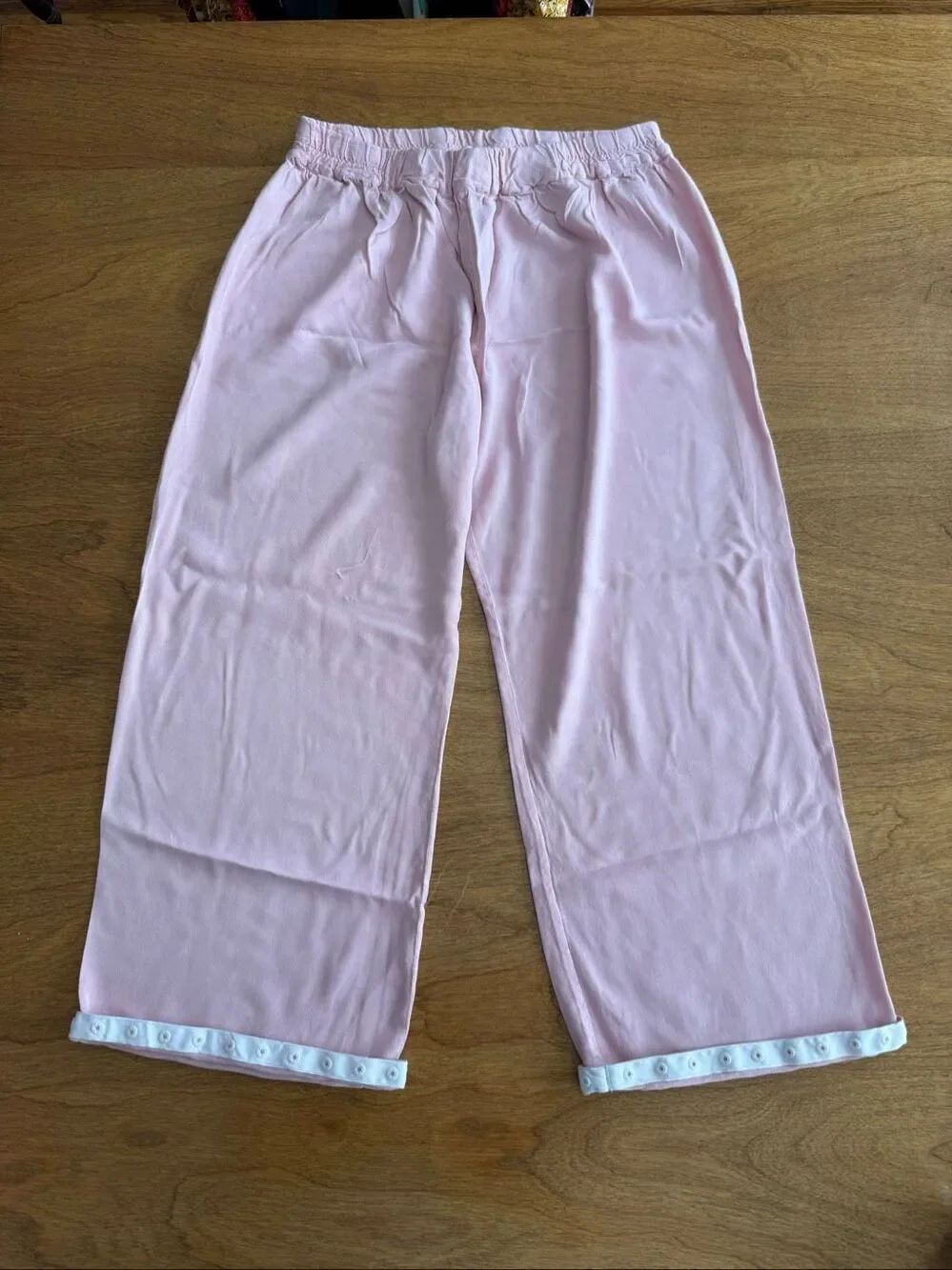 Sleeper Women's Button-Down Top and Wide-Leg Pants Pajama Set Pale Pink Large - Picture 7 of 11